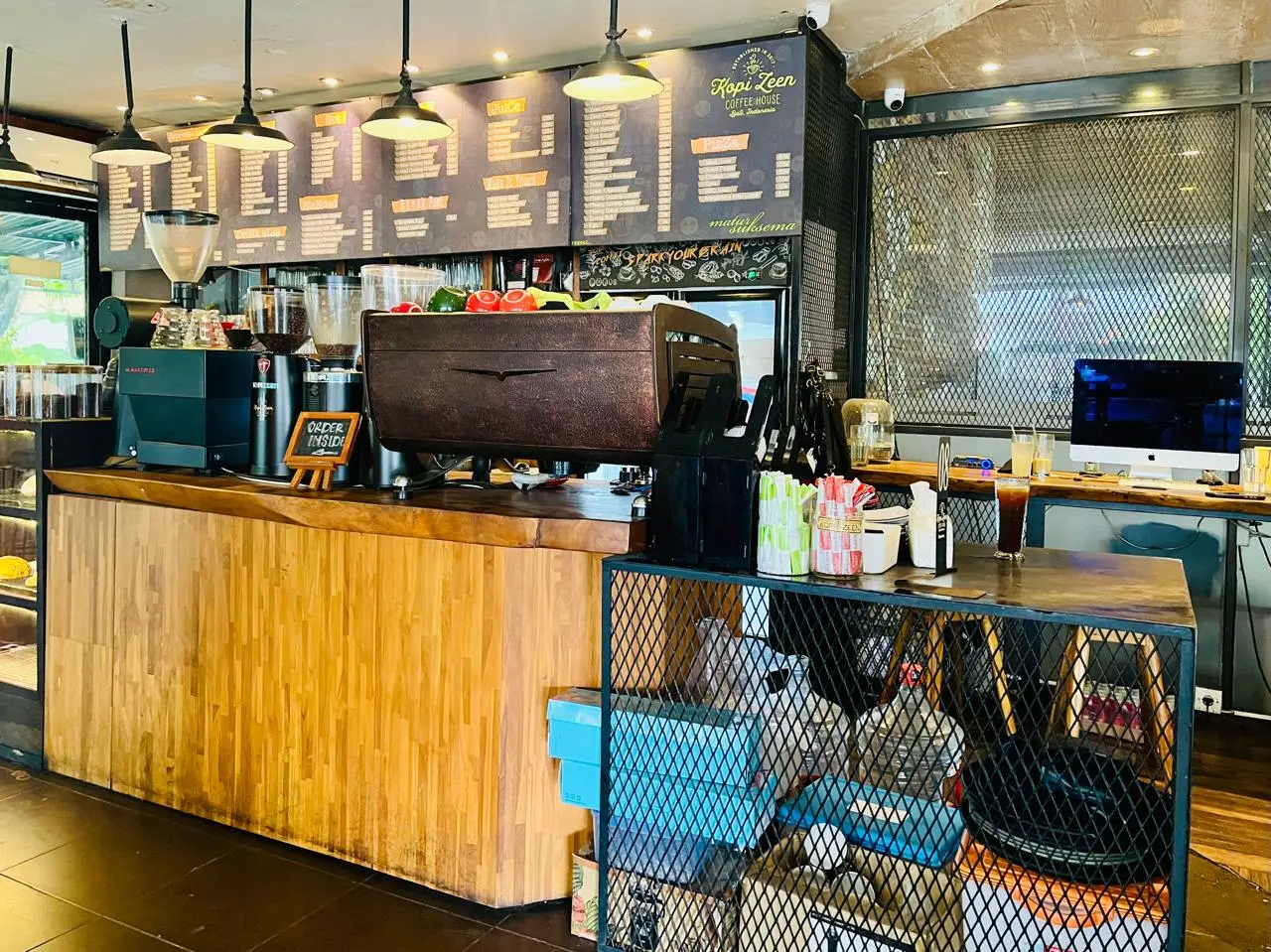 谷歌4.8分?巴厘岛这家24h网红咖啡,我必须来吐槽一下! 2