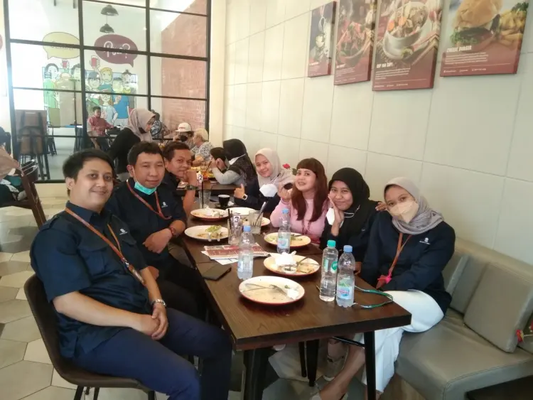 Piro Restaurant & Function Hall - Pamulang 9