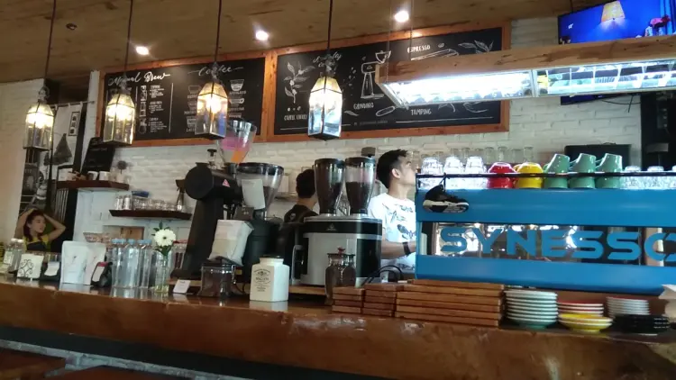 Six Ounces Coffee 10