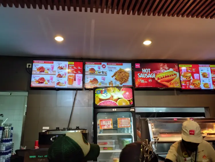 Richeese Factory Bintaro 1