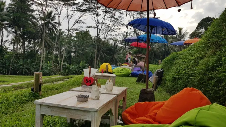 Greenkubu Restaurant and Swing 2