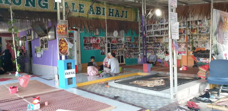 Saung Bale Abi Haji 1