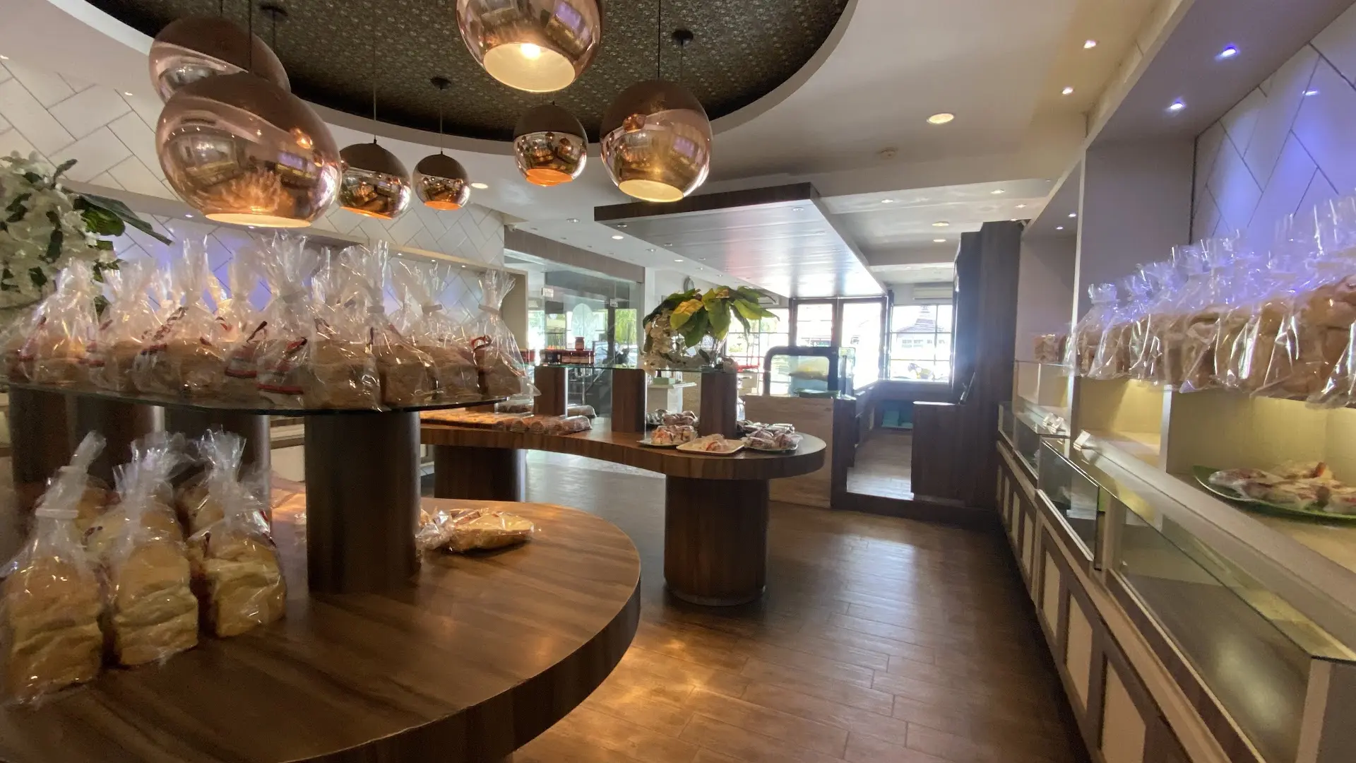 面包6k印尼盾起？这家店凭什么比商场里的还好吃？ 3