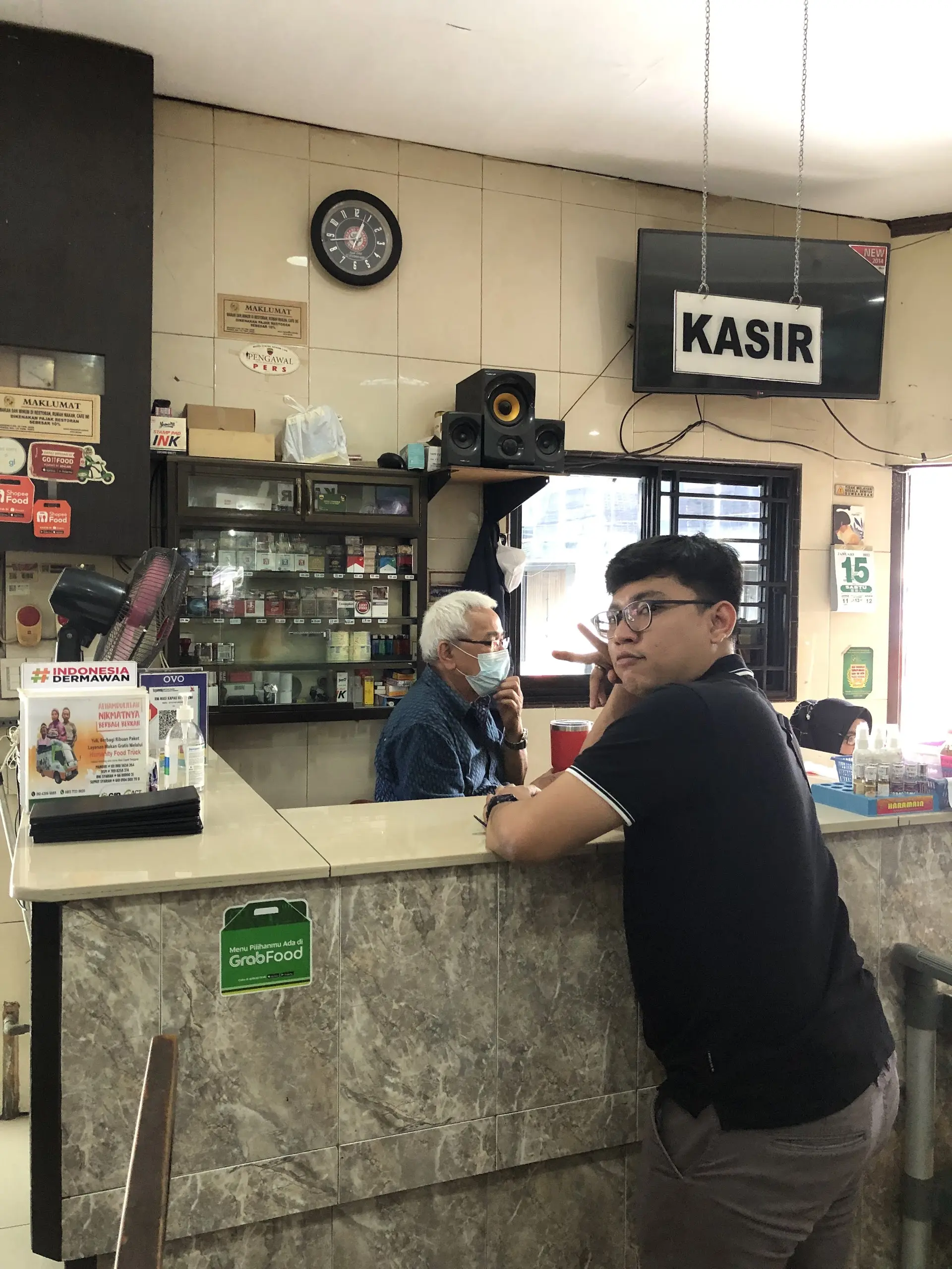 Tempat makan **anjay** di Medan rekomendasi supir **lokal**, ini review jujur gue. 5