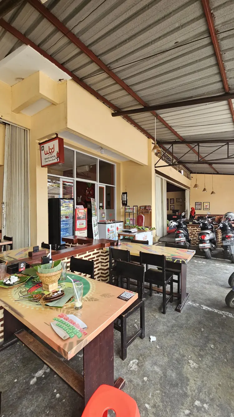 Waroeng SS Spesial Sambal "SS" Kisamaun 5