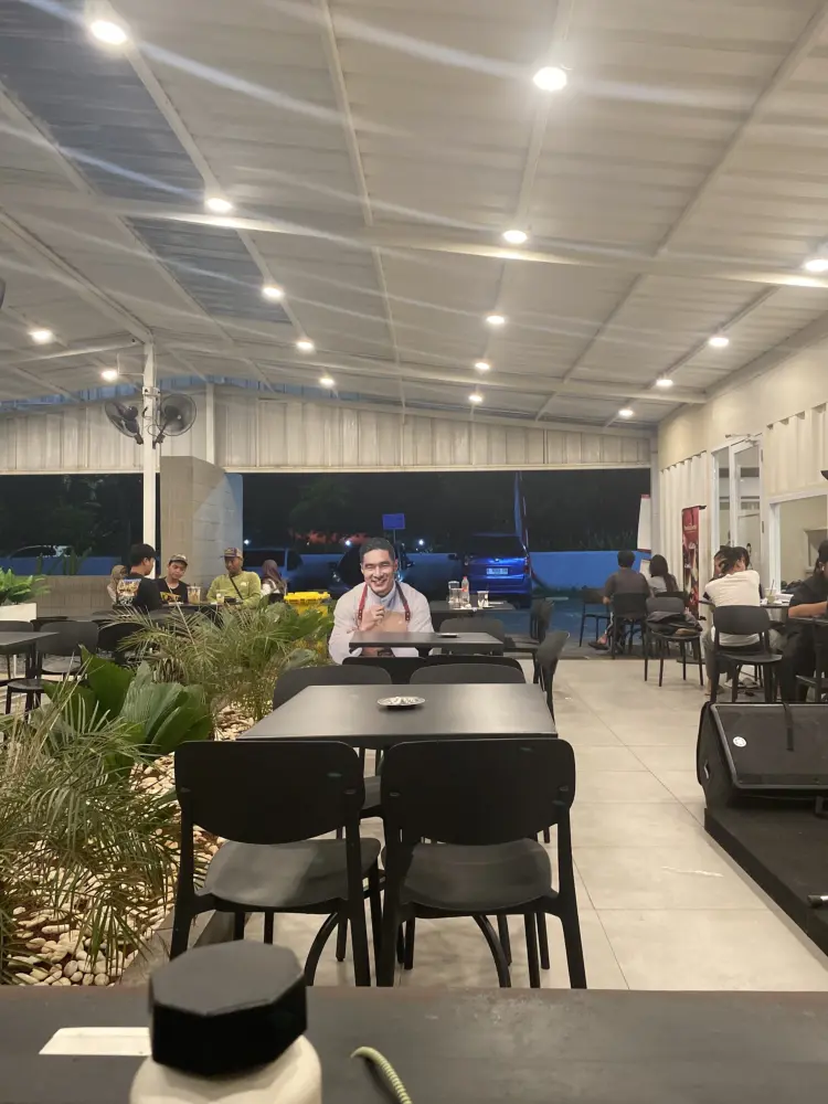 Kopi Kenangan - Urban Hub Palmerah 8