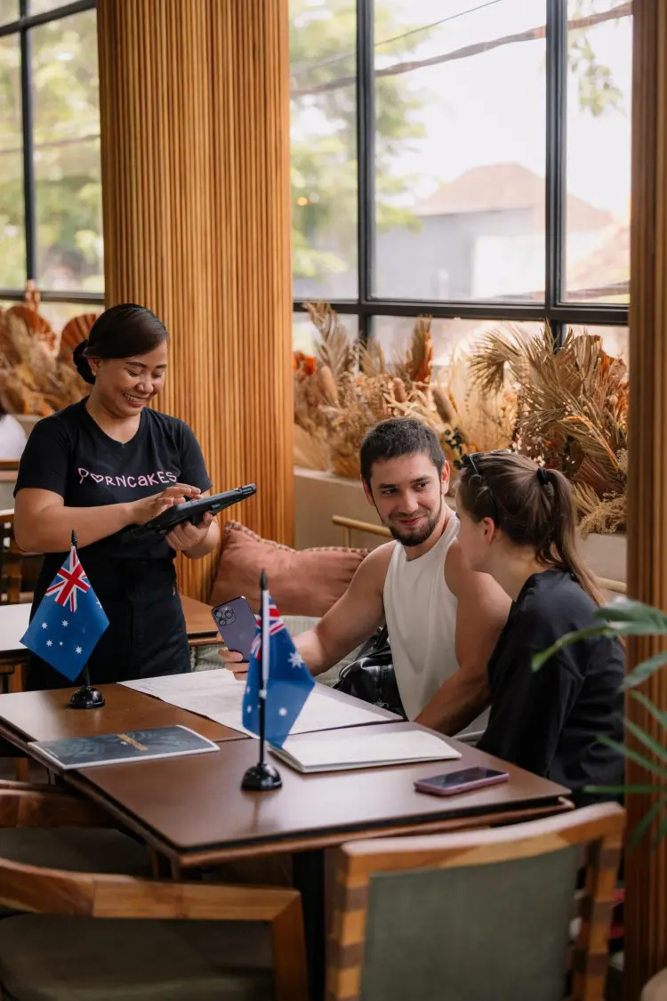 Brunch Club Legian 7