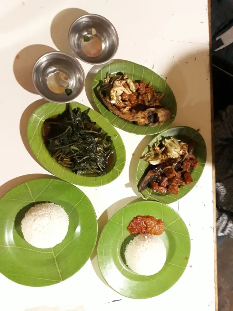 Ayam Bakar & Ikan Widi Ema ,Sari Asih 7