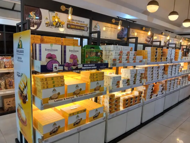 Lapis Kukus Pahlawan Diponegoro - Oleh oleh khas Surabaya 5