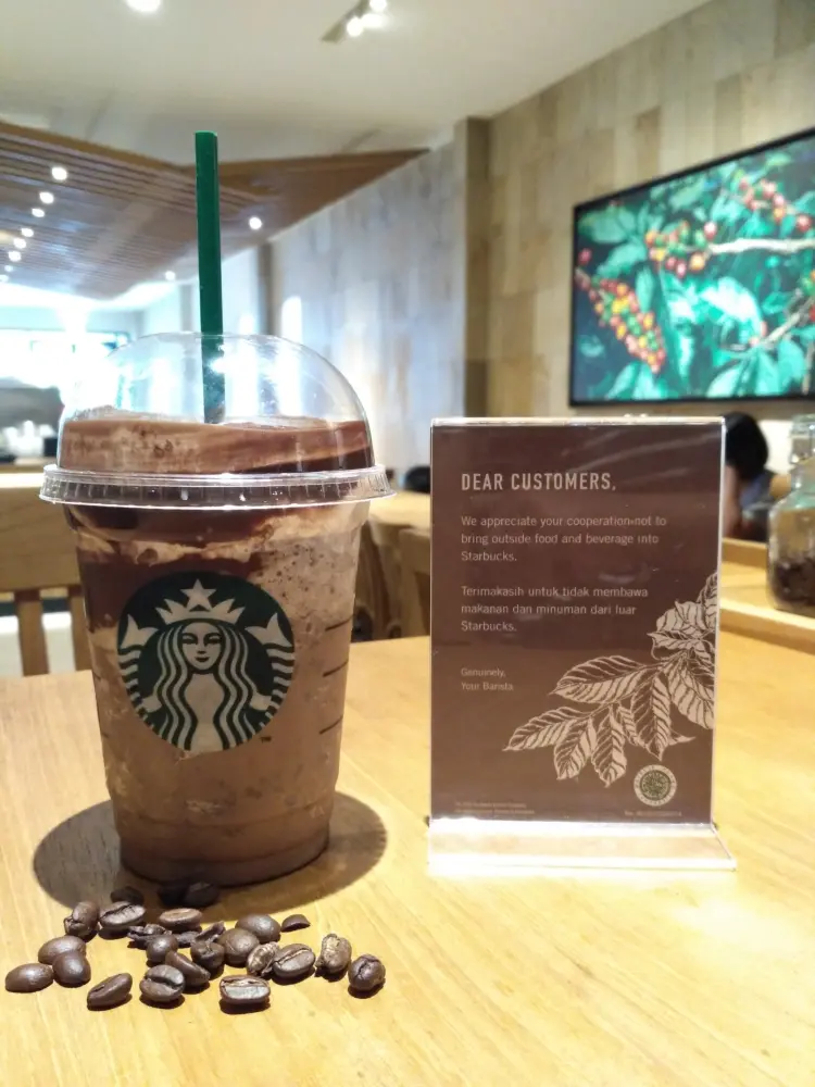 STARBUCKS • Matraman 4