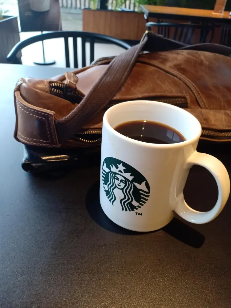 STARBUCKS • Matraman 3