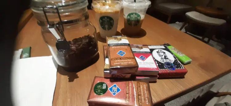 STARBUCKS • Matraman 5