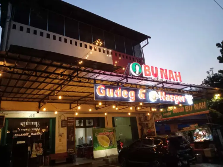 Gudeg Bu Nah 1