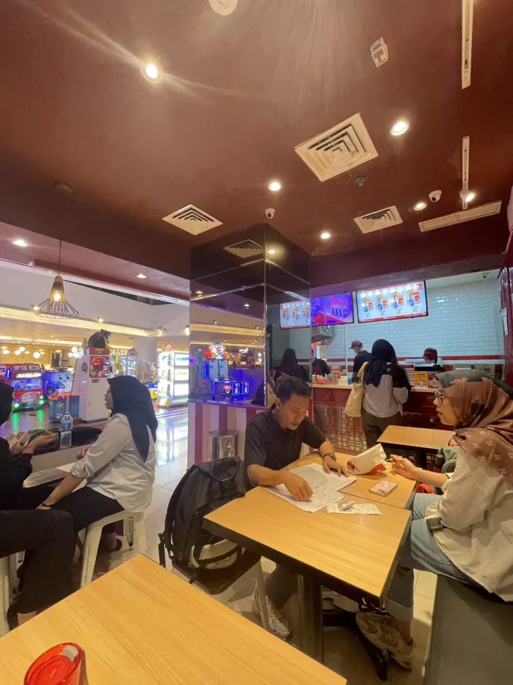 Shihlin Grand Indonesia 2