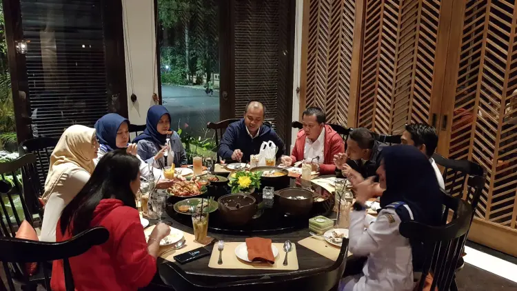 Seribu Rasa Menteng 6