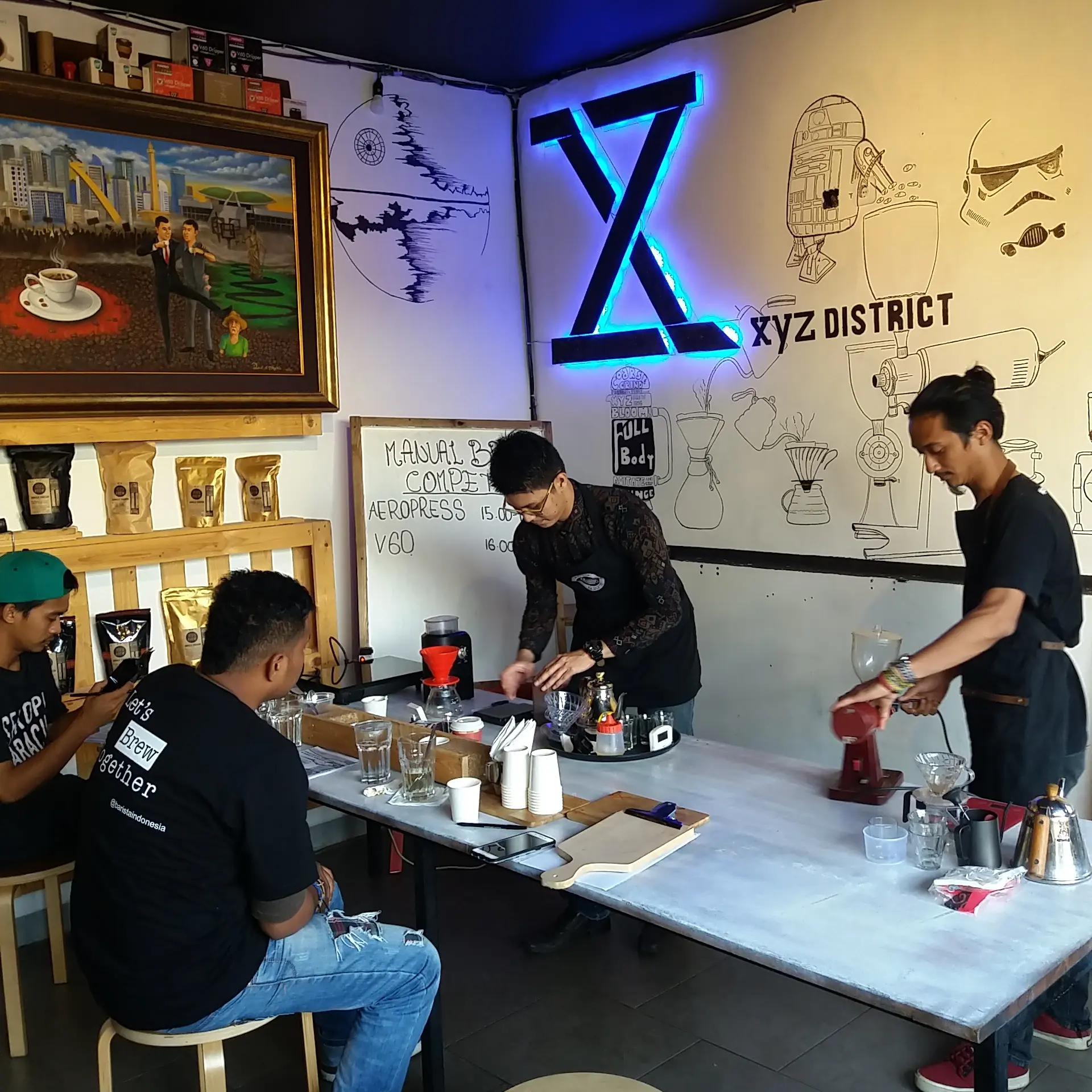 Siang cuci mobil, malamnya nongkrong. Anjay, mantap abis konsep tempat di Jakarta ini 2