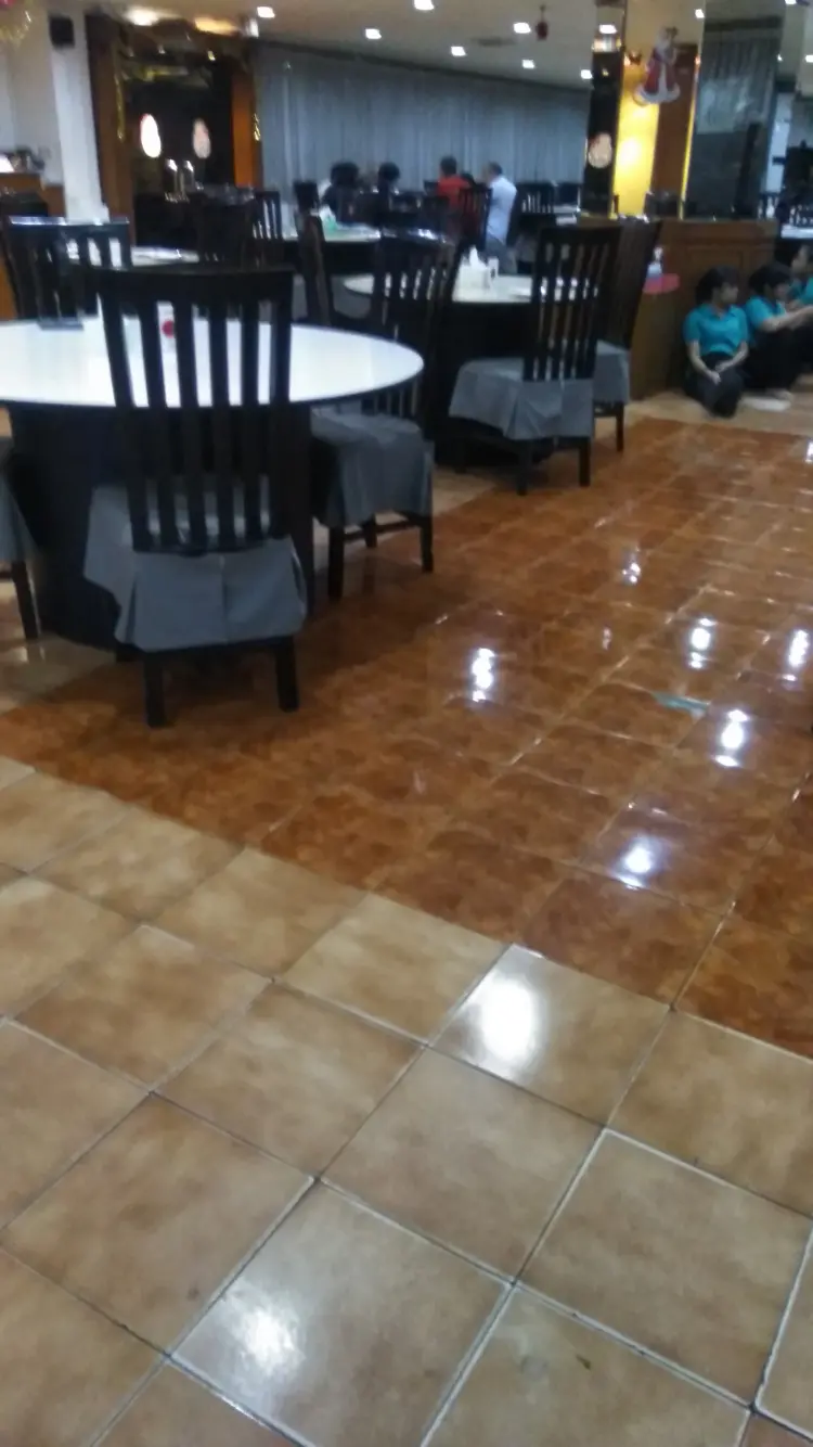 Fajar International Restaurant 4