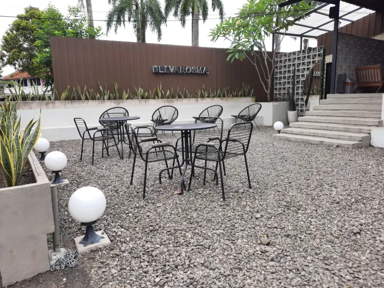 Belvarosma Resto & Cafe 1