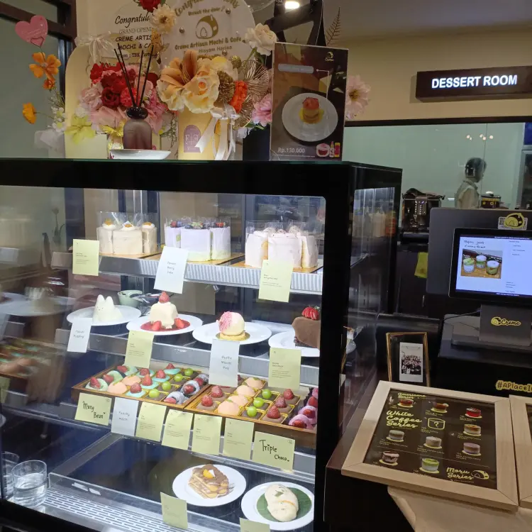 Creme Artisan Mochi & Cafe 3