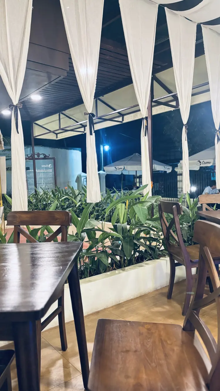 Creme Artisan Mochi & Cafe 6