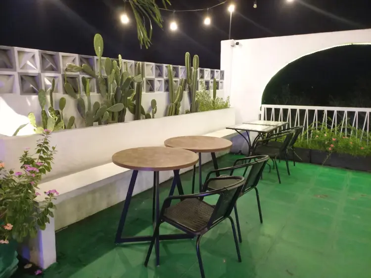 Estar resto & Cafe 3