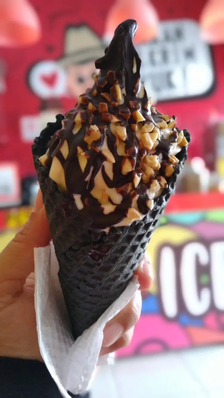 The Uncle Dee Ice Cream Delima 3