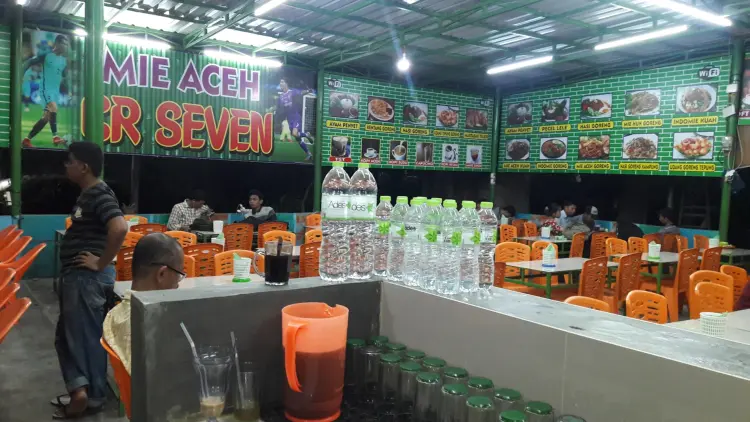 Warung CR SEVEN 8
