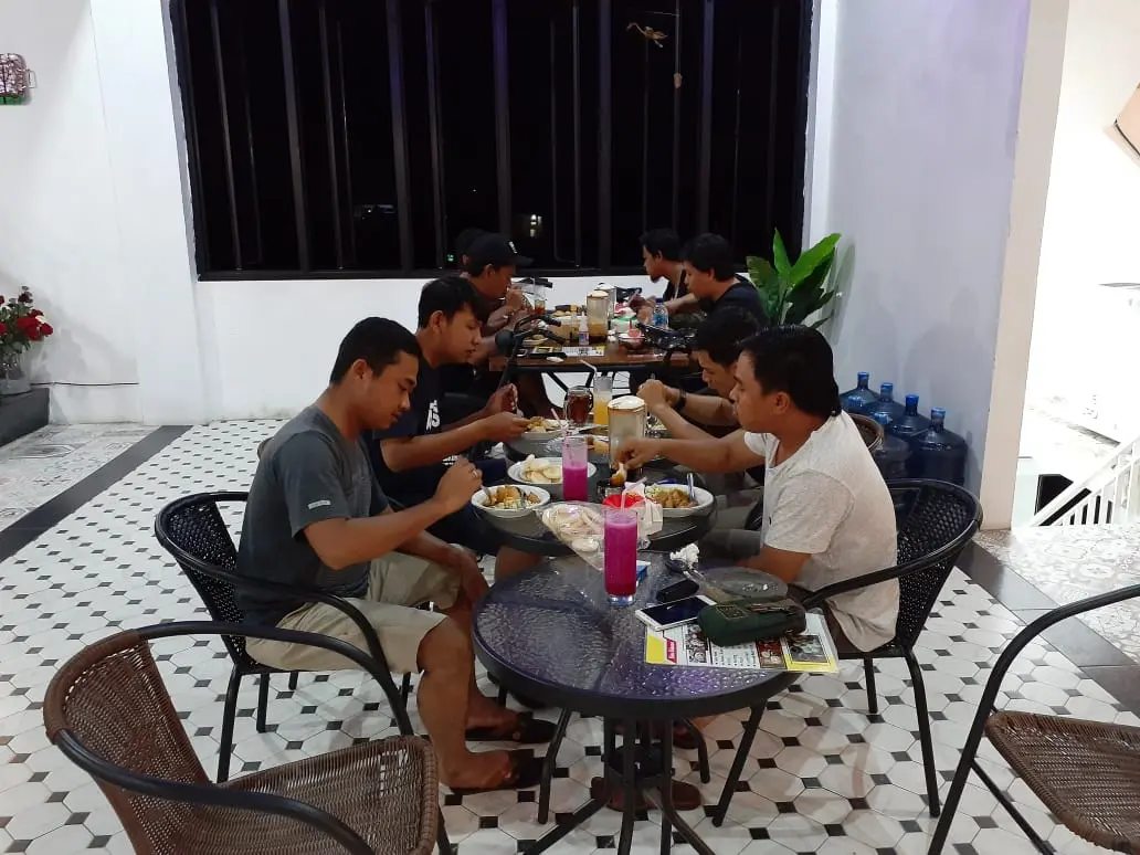 Pecinta Pempek Palembang, merapat! Cuko di cabang Lampung-nya pedesnya bikin Anjay 6