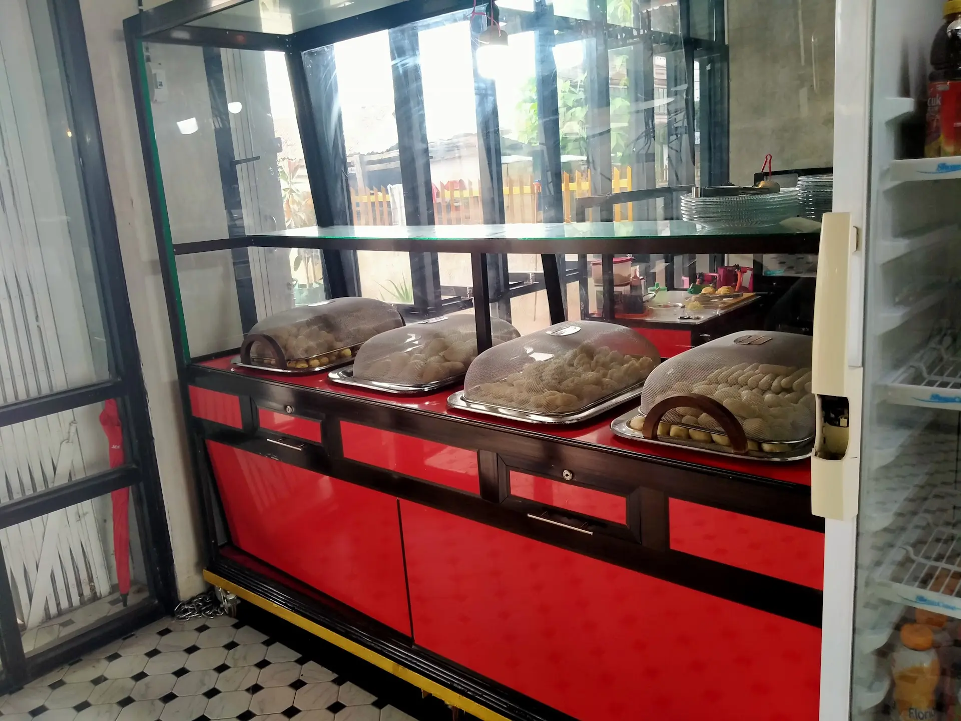 Pecinta Pempek Palembang, merapat! Cuko di cabang Lampung-nya pedesnya bikin Anjay 1