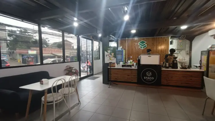 Staco Coffee, vape & gamestation 2