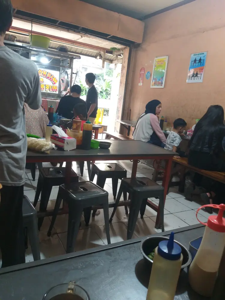 Mie Kocok & Mie Baso Mas Teguh 4