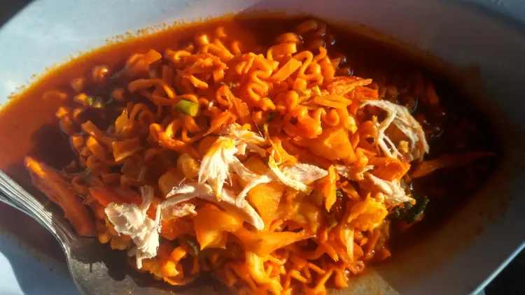 Warung Seblak Kuburan 9