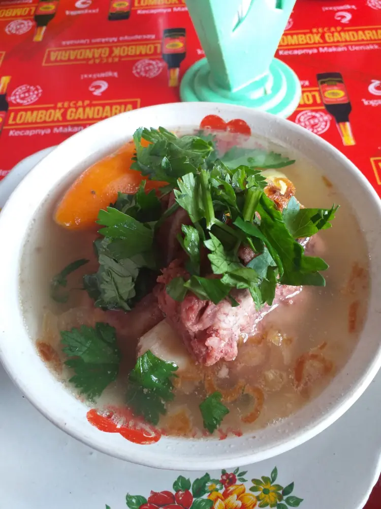 Sop Iga dan Pecel Bu Ugi 6