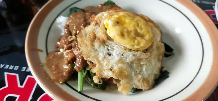 Sop Iga dan Pecel Bu Ugi 10