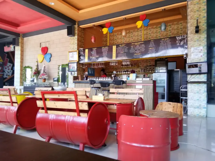 3Points Billiard&Garden Cafe Bangkalan 2