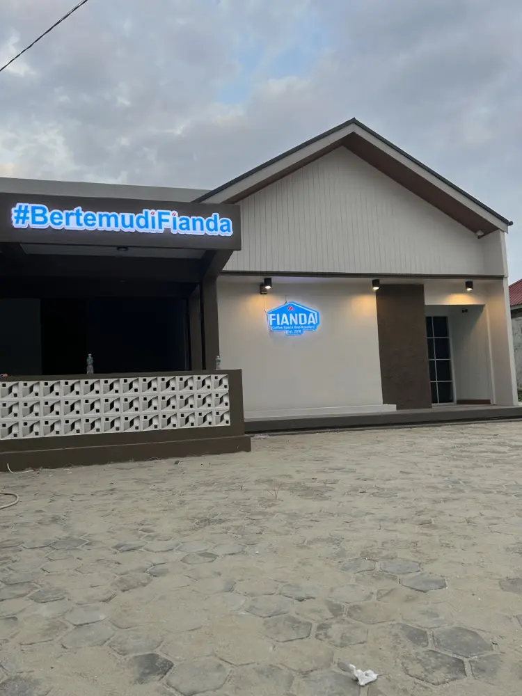 Fianda coffee space and roastery 1