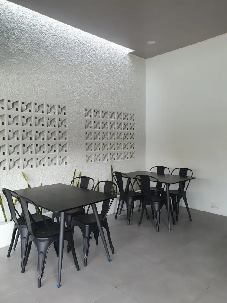 Fianda coffee space and roastery 5