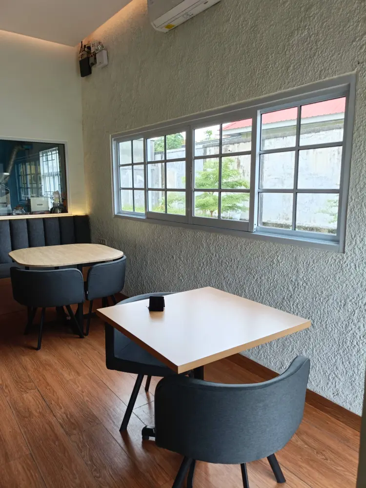 Fianda coffee space and roastery 4