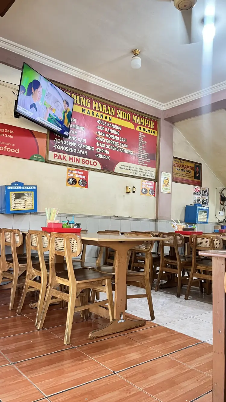 Warung Sate Sido Mampir Pak Min Solo 1
