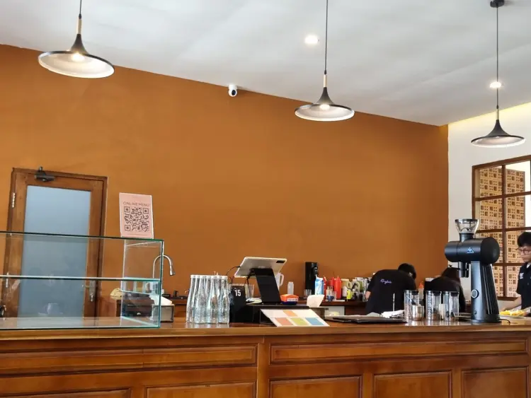 Overthink Coffee Headquarter 2