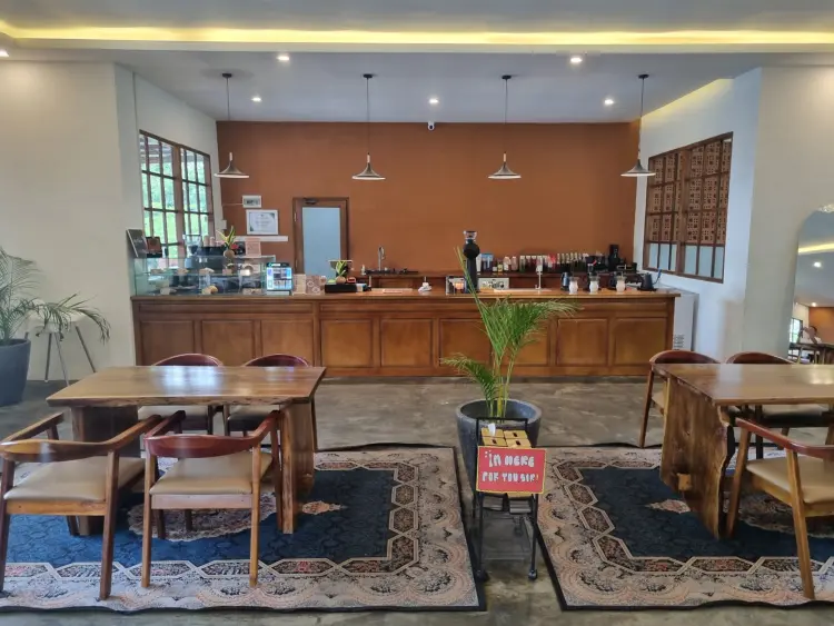 Overthink Coffee Headquarter 7