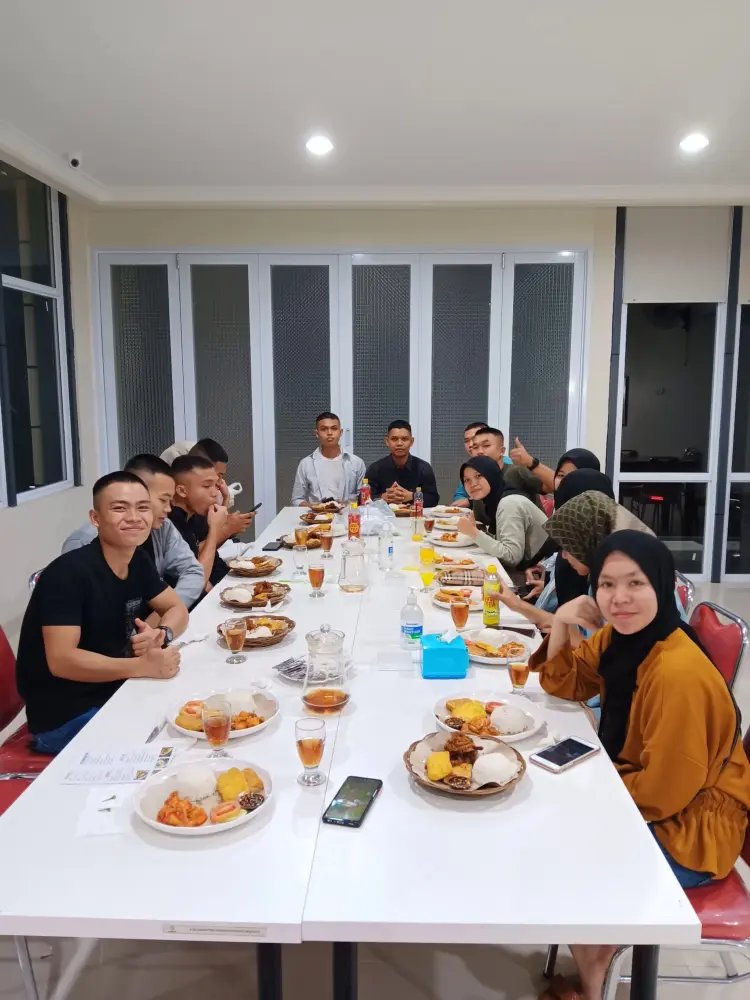 Resto Kampung Layar 8