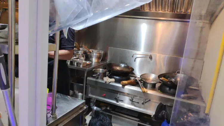 Resto Kampung Layar 4