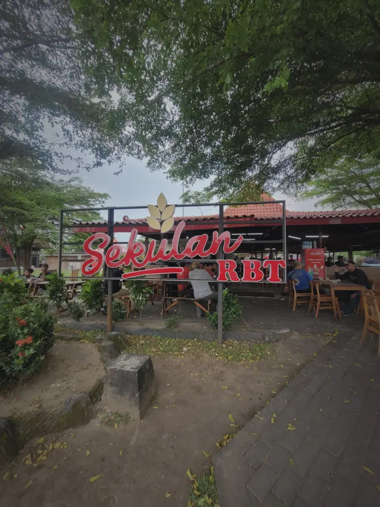 Warung makan Sekulan RBT 9