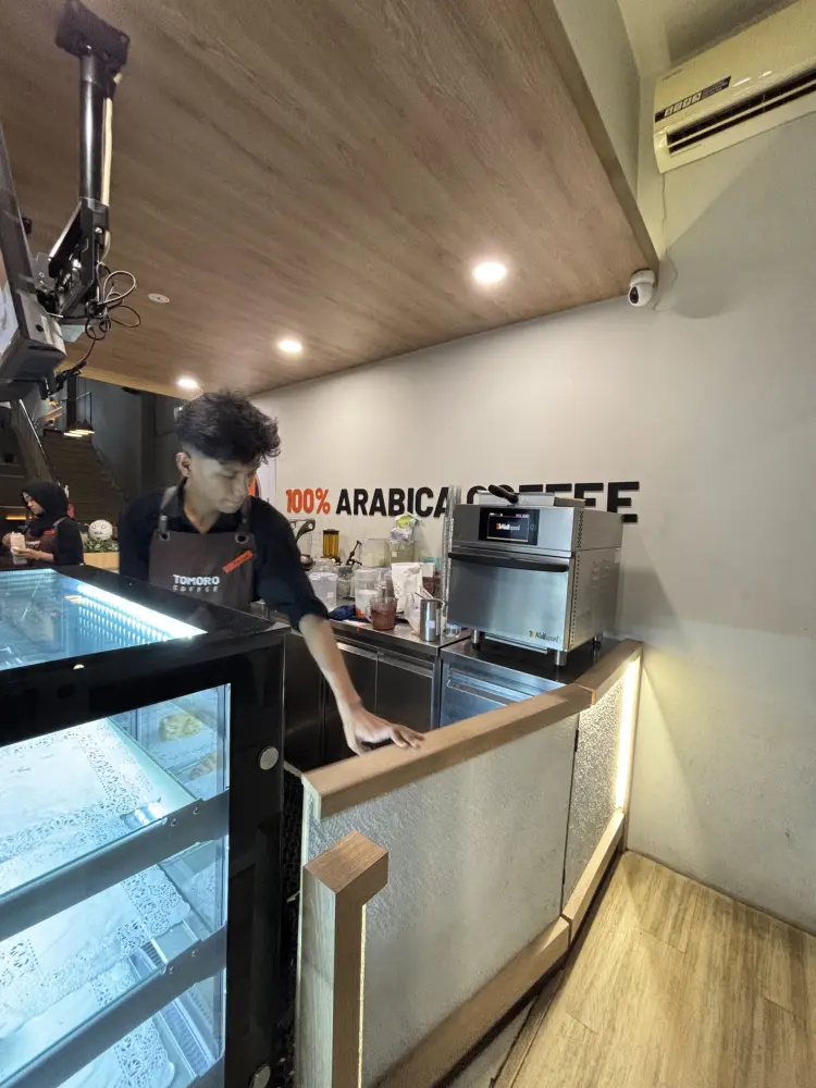 TOMORO COFFEE - MAJALENGKA 2