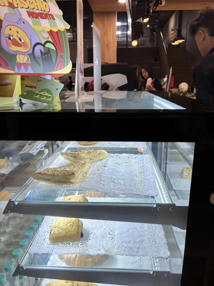 TOMORO COFFEE - MAJALENGKA 7