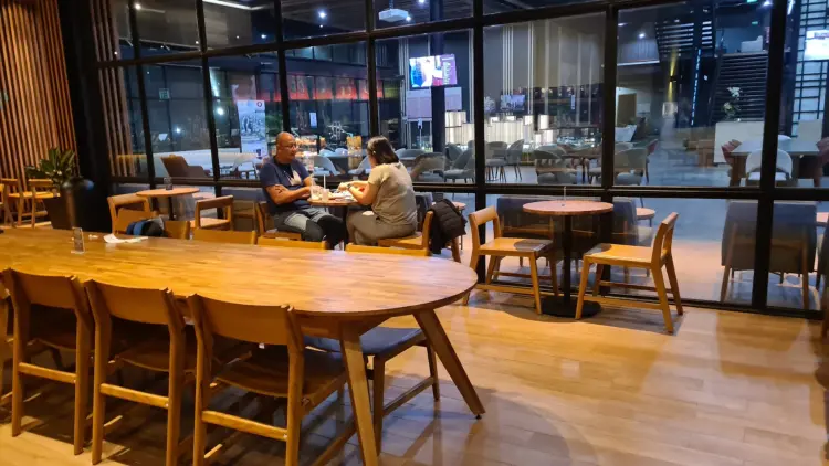 Starbucks Sakura Garden City 10