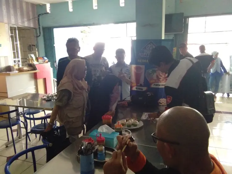 Pempek Tenda Biru Rajabasa 7