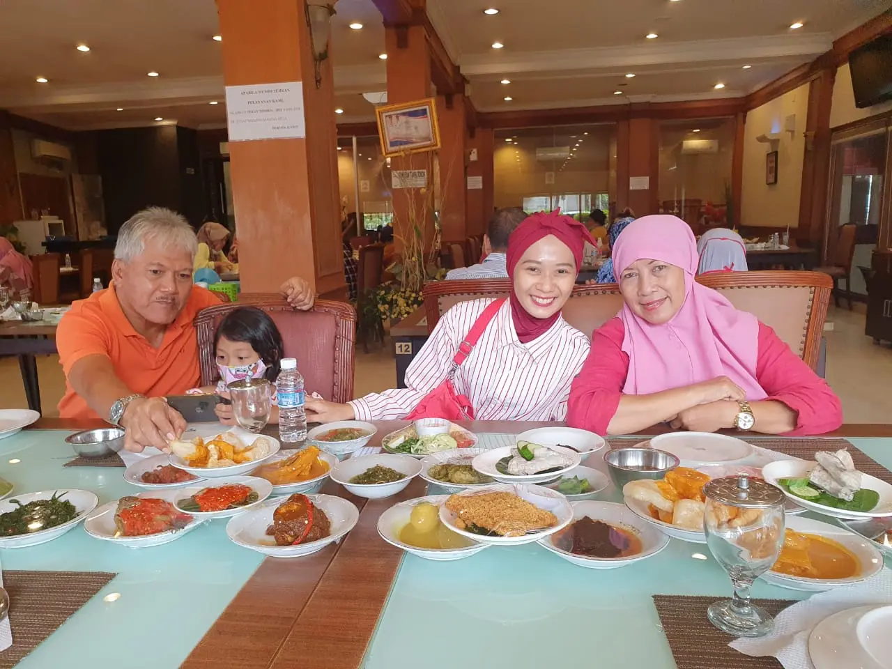 Are Jakarta's Pagi Sore restaurants a joke? What makes the Palembang OG so god-tier? 1