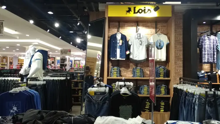 MATAHARI Manhattan Mall 1